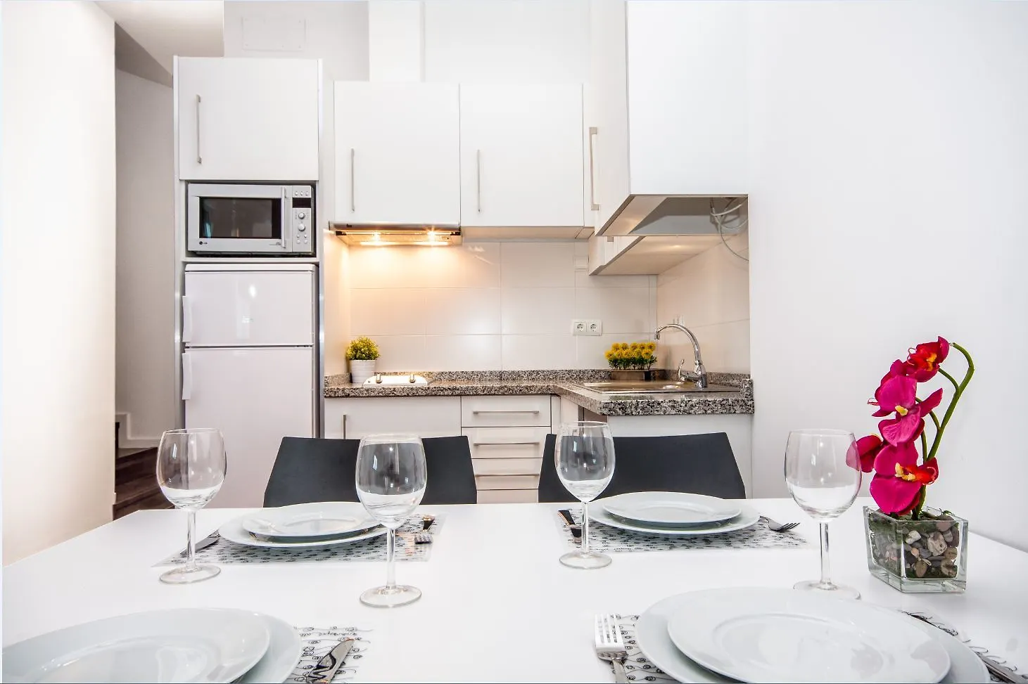 Feelathome Merced Apartments Malaga 3*,  Spain